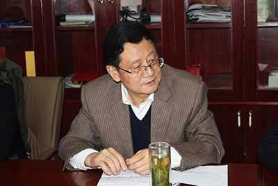 安徽省省、市政協(xié)委員視察六百里猴魁公司野茶谷.jpg